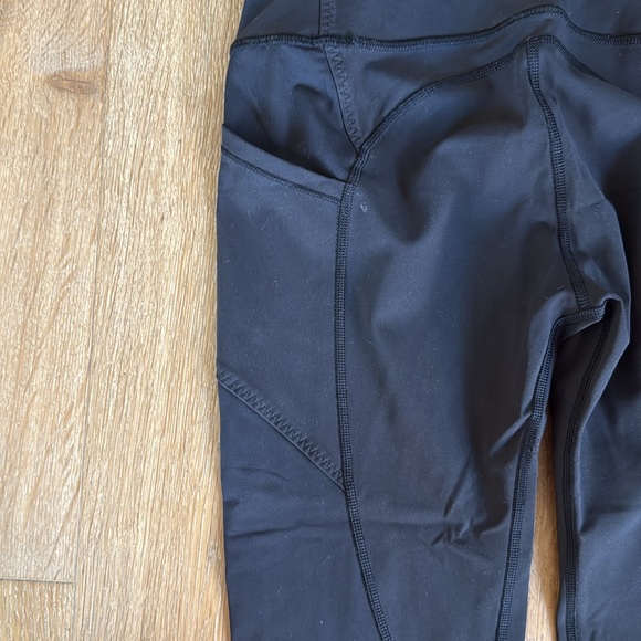 Black High-Waisted Leggings Lulu Lemon Size 6 - Picture 5 of 6